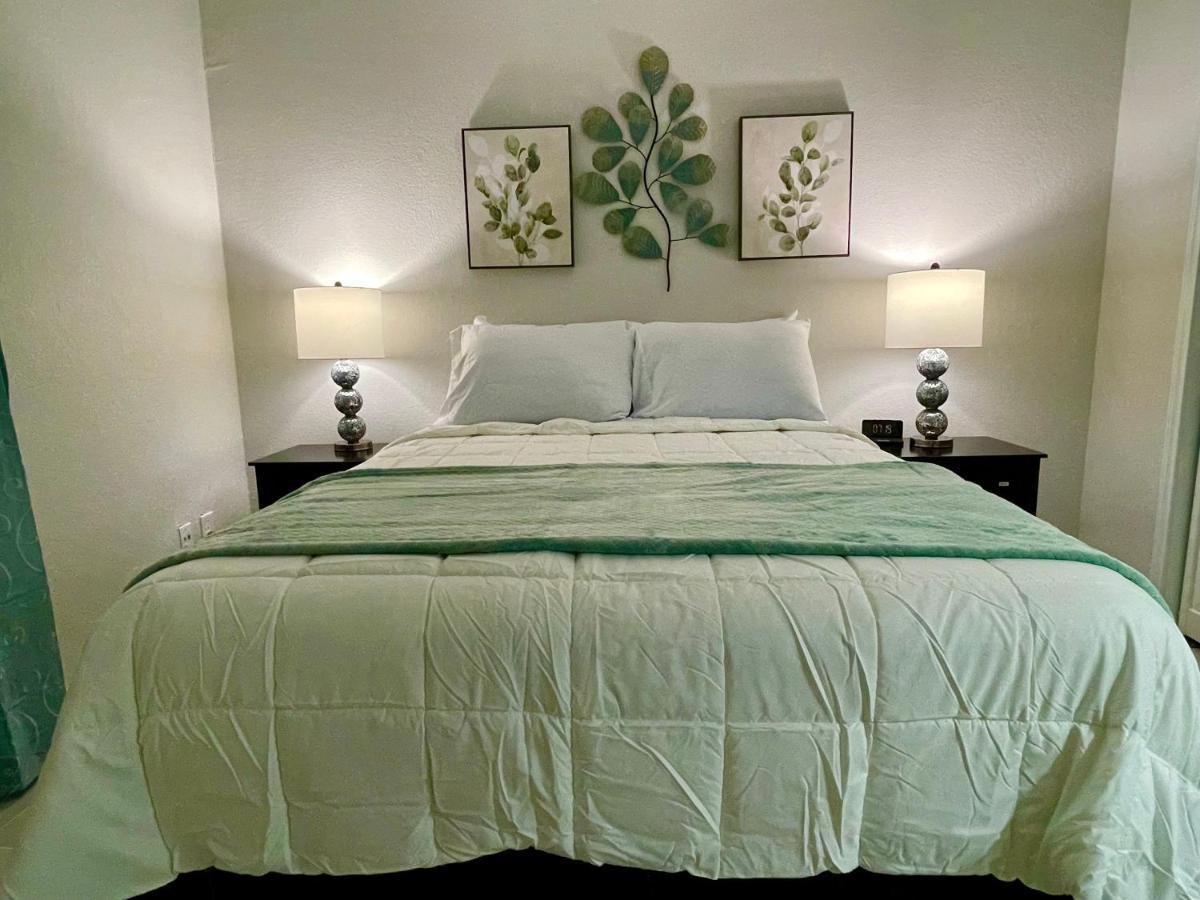 Traveler Stay Eagle Pass Bagian luar foto
